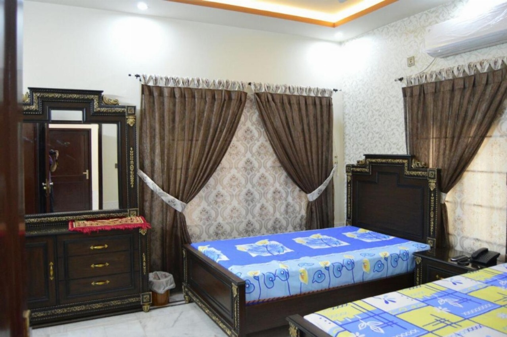 Patel Residency Guest House